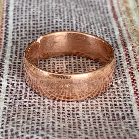 Plain Copper Ring - Picture 8 of 9